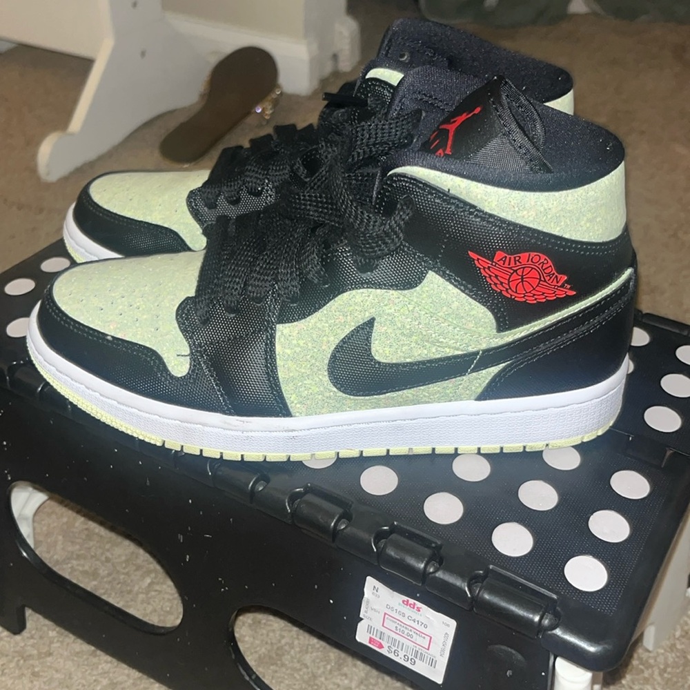 Jordan 1